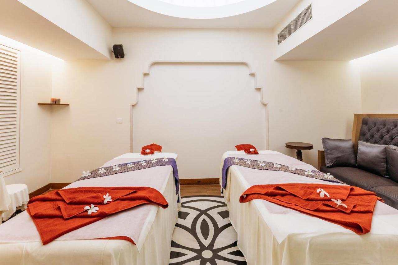 होटल Crowne Plaza Adyar Park, An Ihg 5*